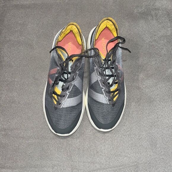 Vionic grey comfortable sneakers - Picture 2 of 4